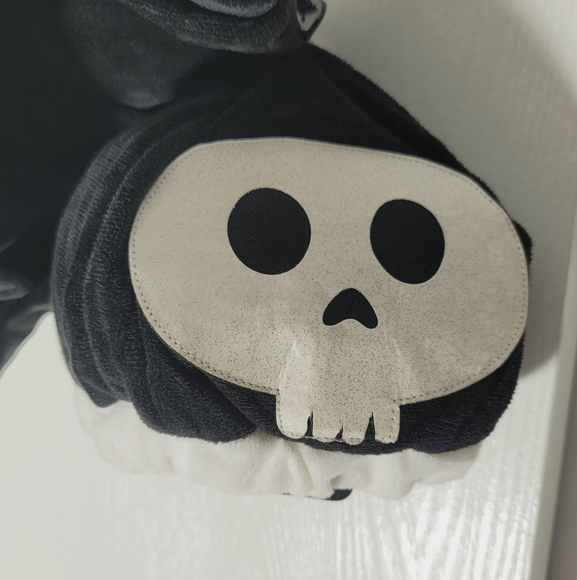 Hyde And Eek Skeleton Infant Carrier Costume, One Size Fits Most - Picture 3 of 4